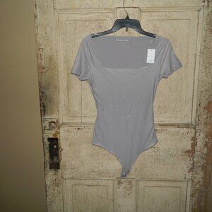 Abercrombie & Fitch Square Neck Matte Bodysuit Size M (B-34)